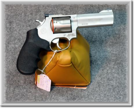 revolver-taurus-357